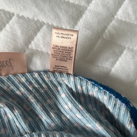 Willow & Root One Shoulder Ribbed Floral Tank Top Medium - Picture 7 of 8